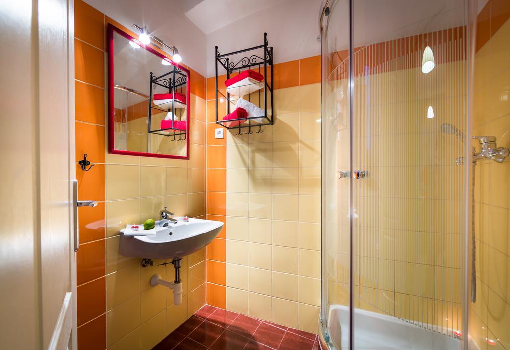 Apartment Korzo Filodrammatica Rijeka Ruang foto